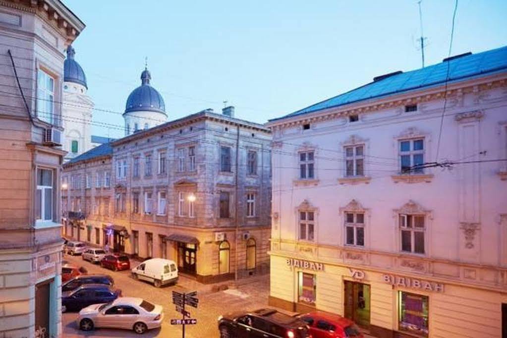 Do Lvova Apartments Lviv Exterior photo