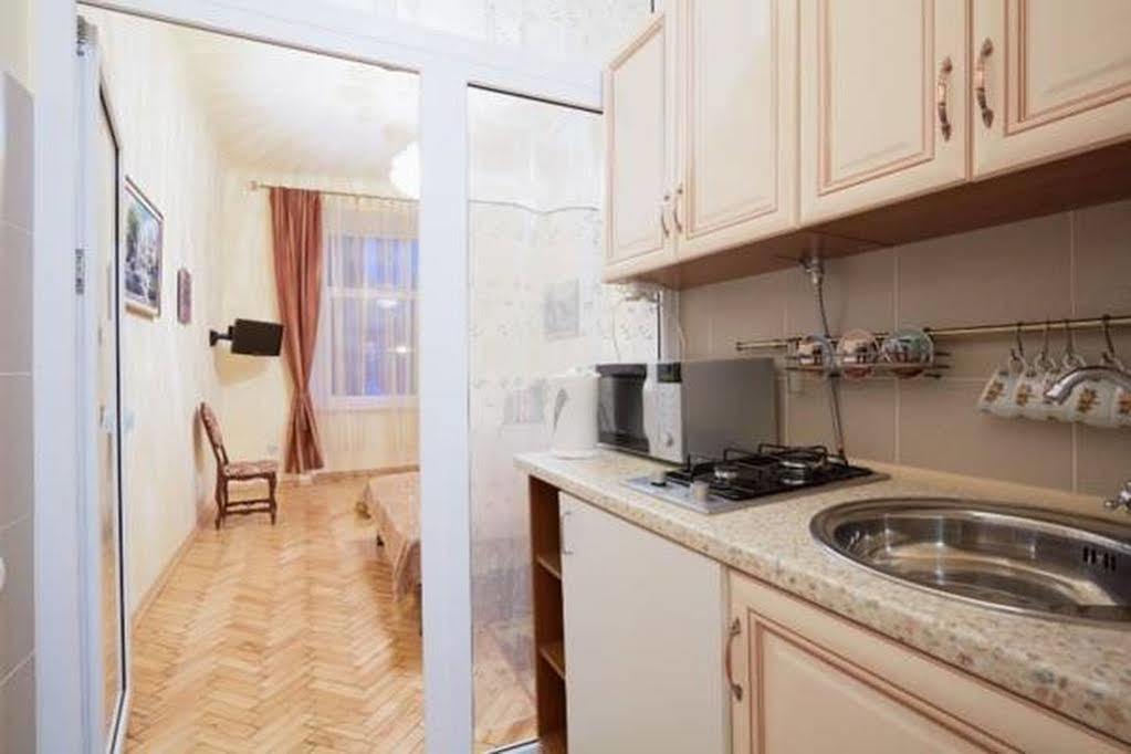 Do Lvova Apartments Lviv Exterior photo